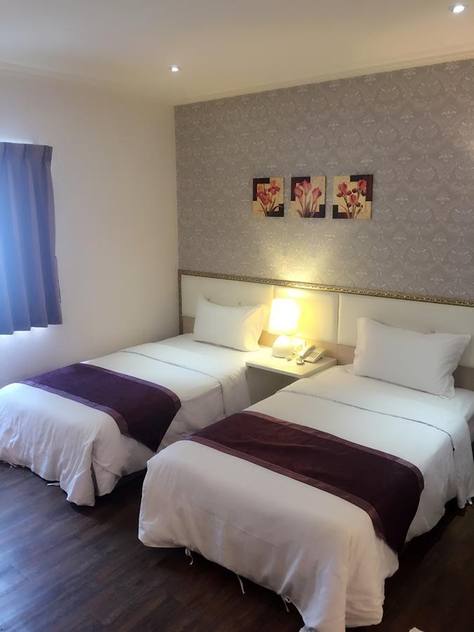 Jungle City Motel Chiayi Eksteriør bilde