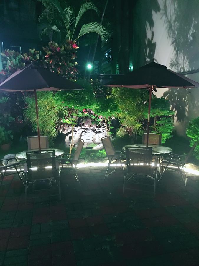 Jungle City Motel Chiayi Eksteriør bilde